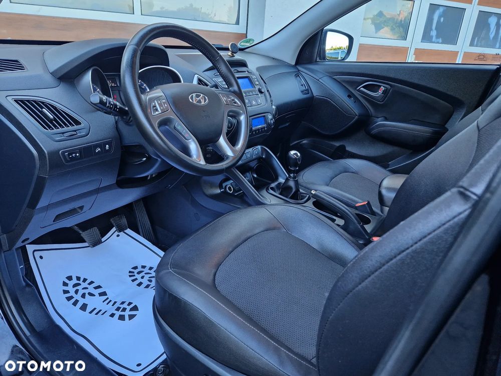 Hyundai ix35 - 24