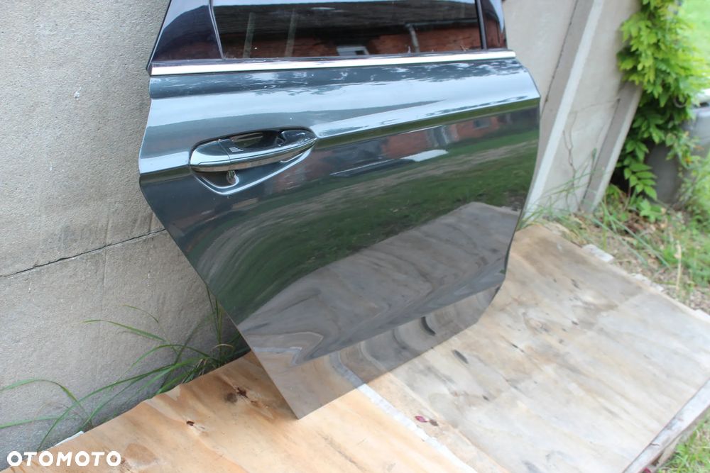 DRZWI TYLNE PRAWE FORD MONDEO MK5 H/B PD 2016 - 11