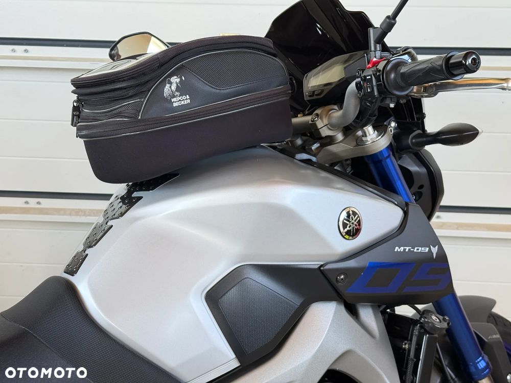 Yamaha MT - 26