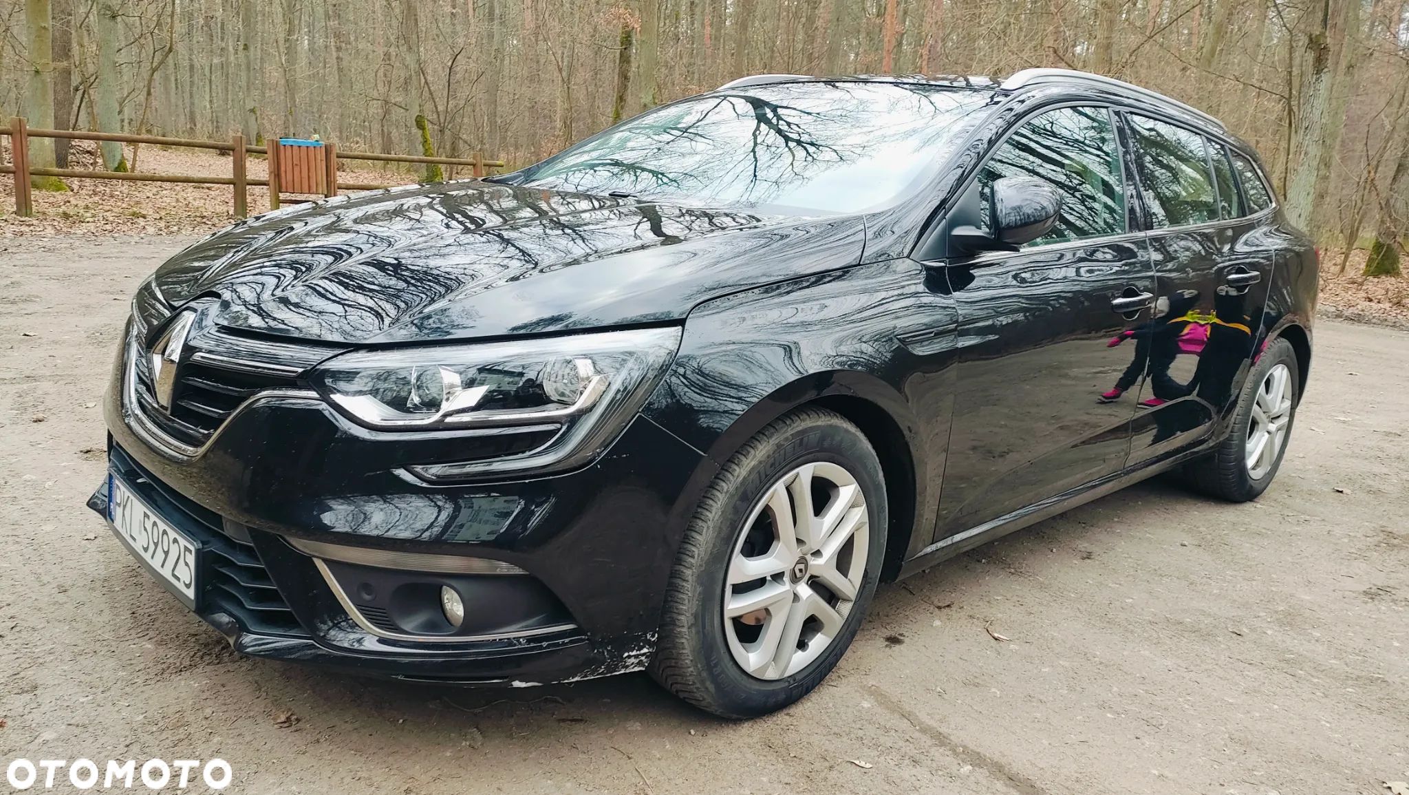 Renault Megane 1.5 dCi Zen EDC - 1
