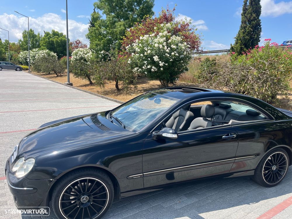 Mercedes-Benz CLK 220 CDi Elegance Aut. - 4