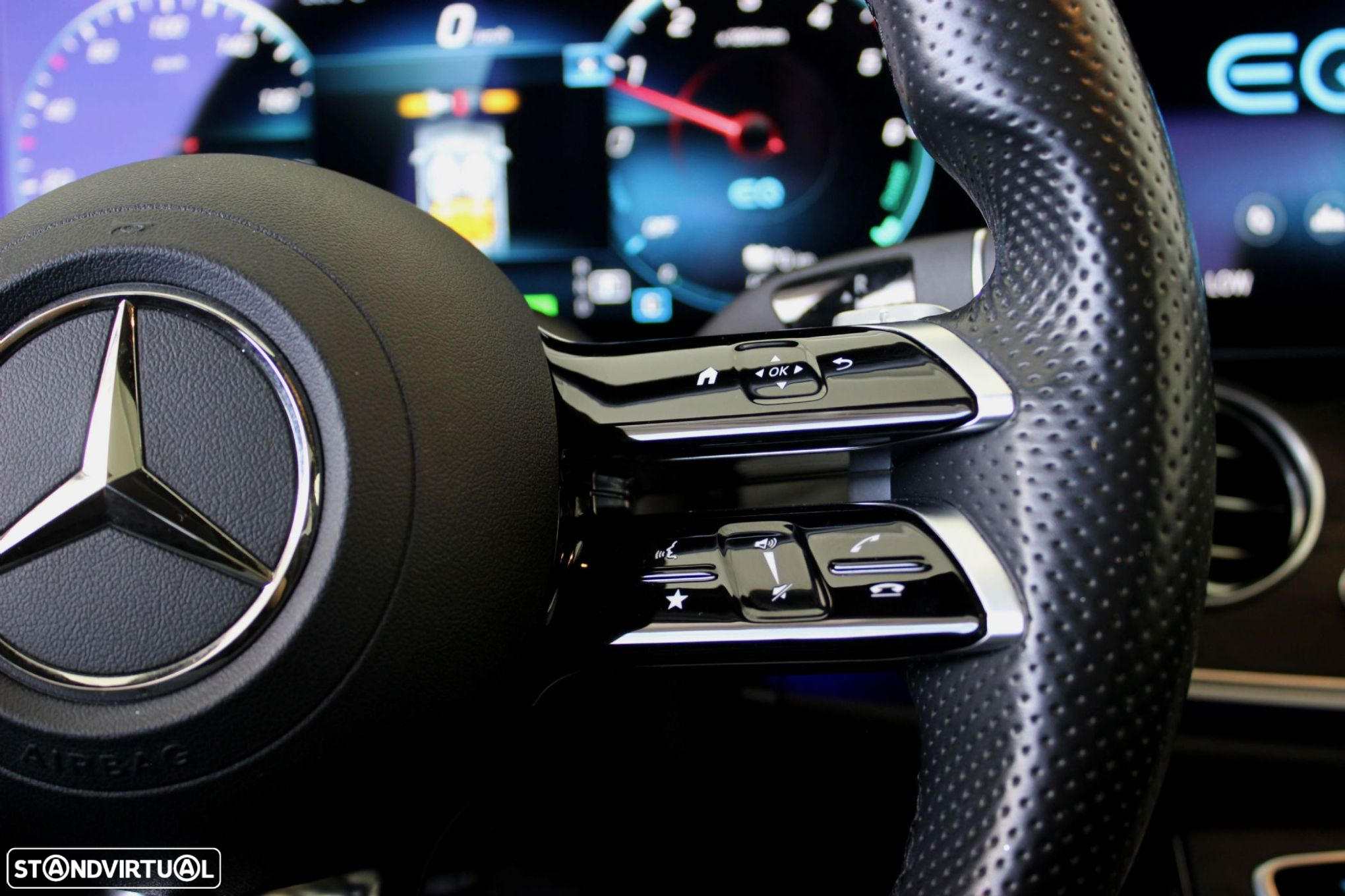 Mercedes-Benz E 300 de AMG Line - 22