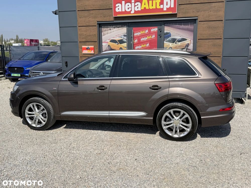 Audi Q7 - 12
