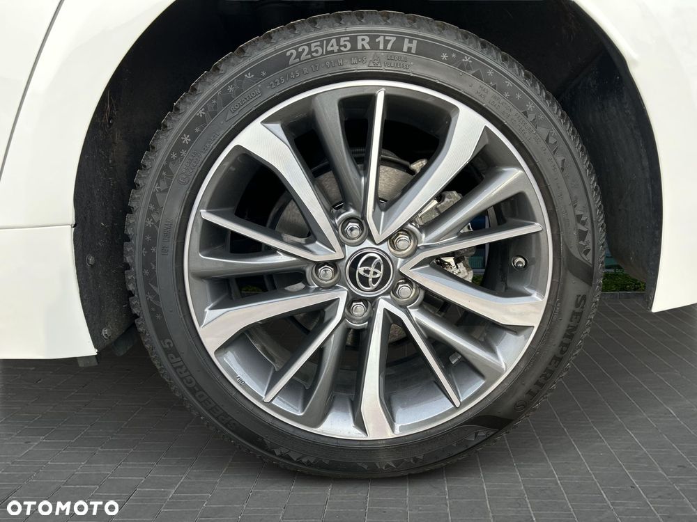 Toyota Corolla 1.8 Hybrid Comfort - 18