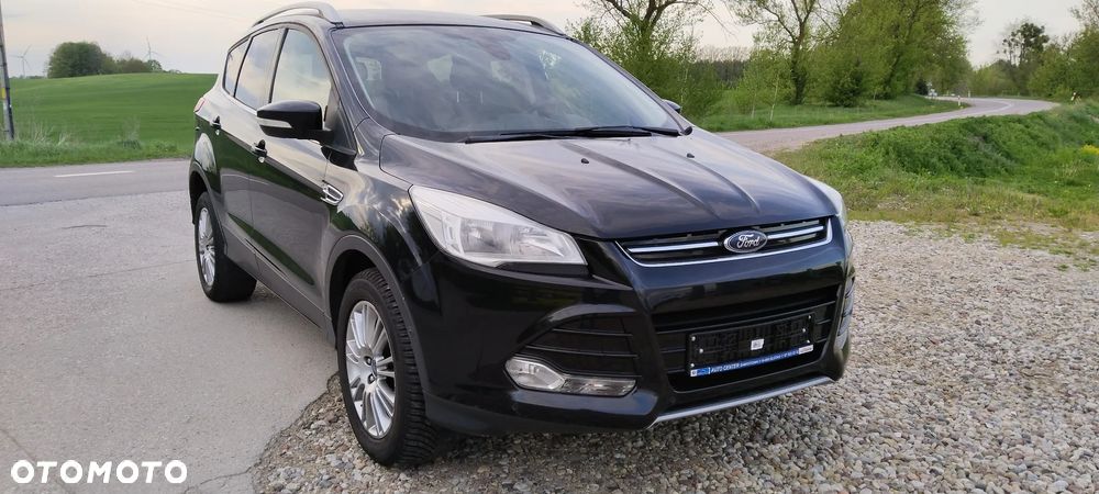 Ford Kuga 1.6 EcoBoost 2x4 Titanium - 14