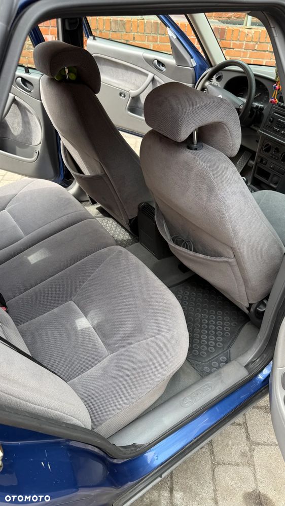 Saab 9-3 S 2.0i - 13