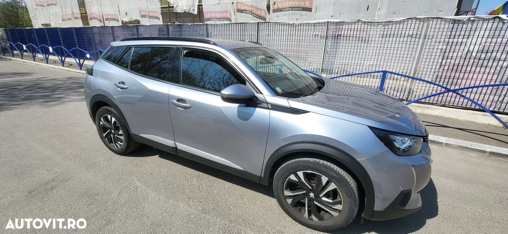 Peugeot 2008 1.2 PureTech Turbo S&S Allure - 5