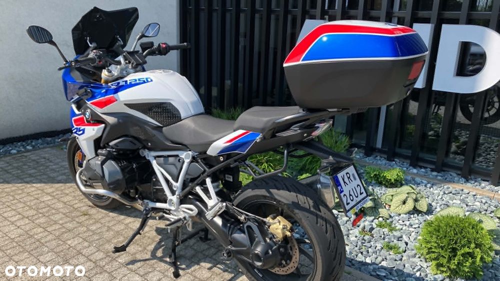 BMW RS - 13