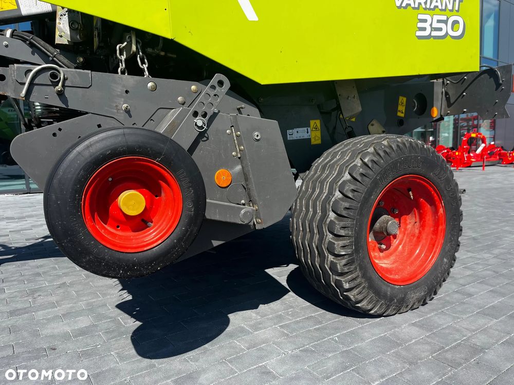 Claas VARIANT 350 - 14