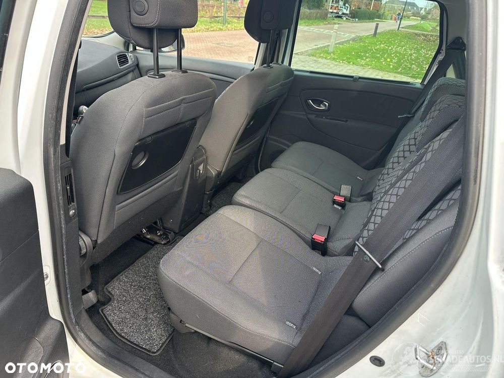 Renault Scenic 1.6 16V 110 Paris - 14