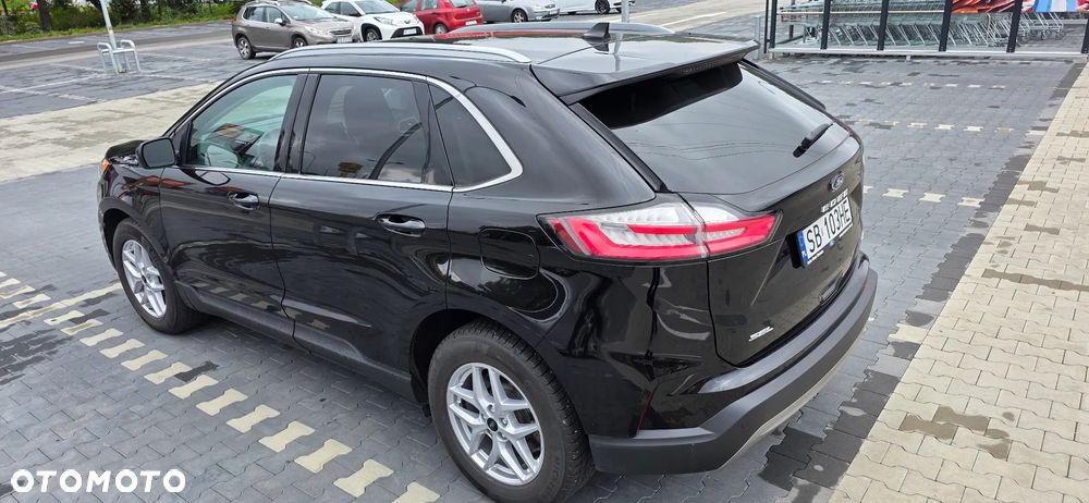 Ford Edge - 9