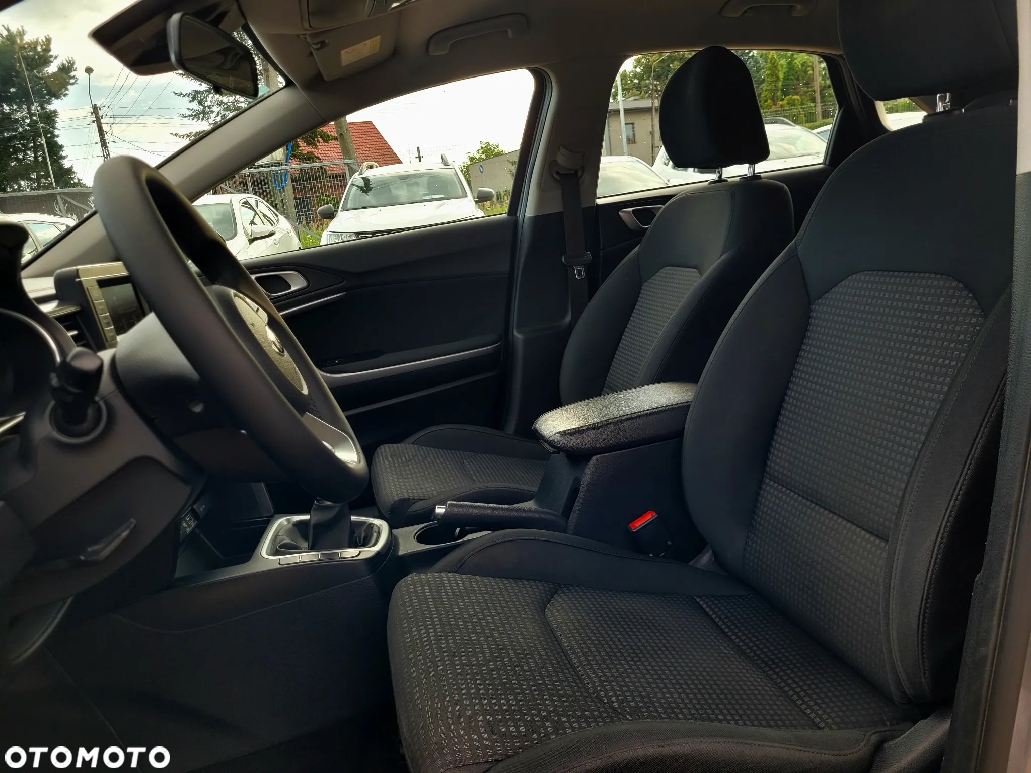 Kia Ceed 1.4 S - 6