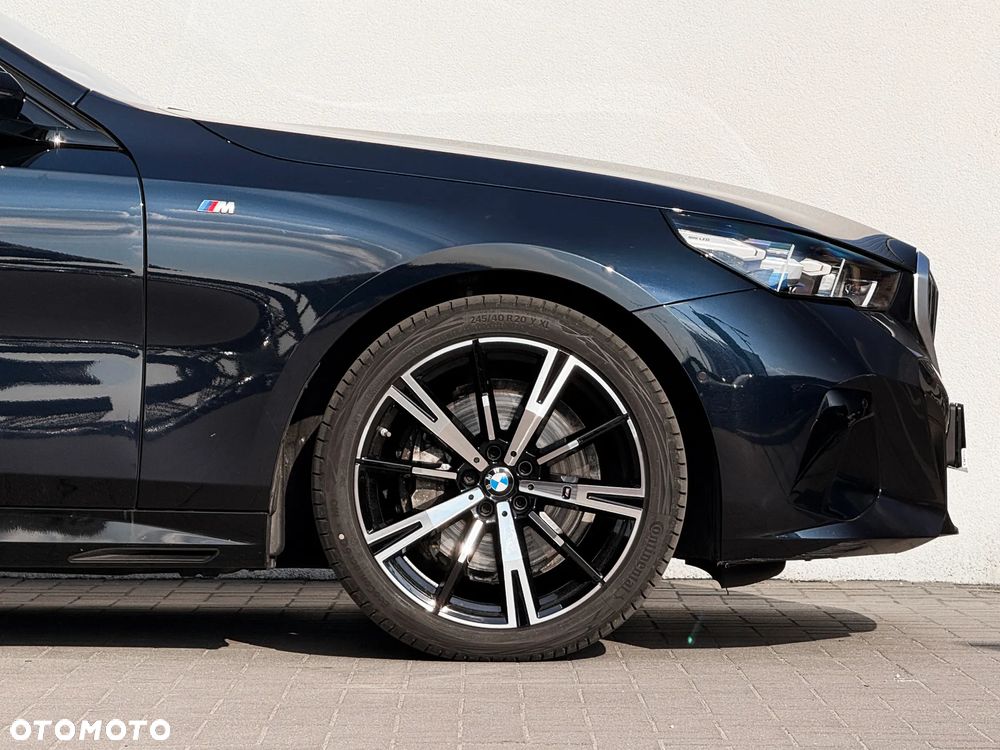 BMW Seria 5 540d xDrive - 11