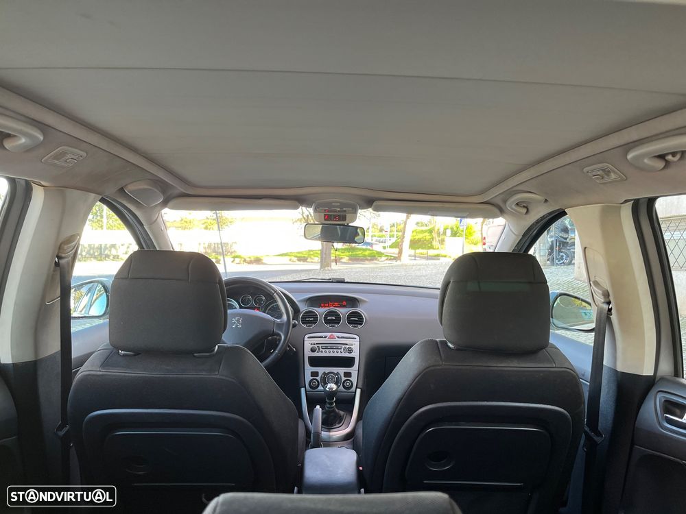 Peugeot 308 SW 1.6 HDi Executive CVM6 - 12