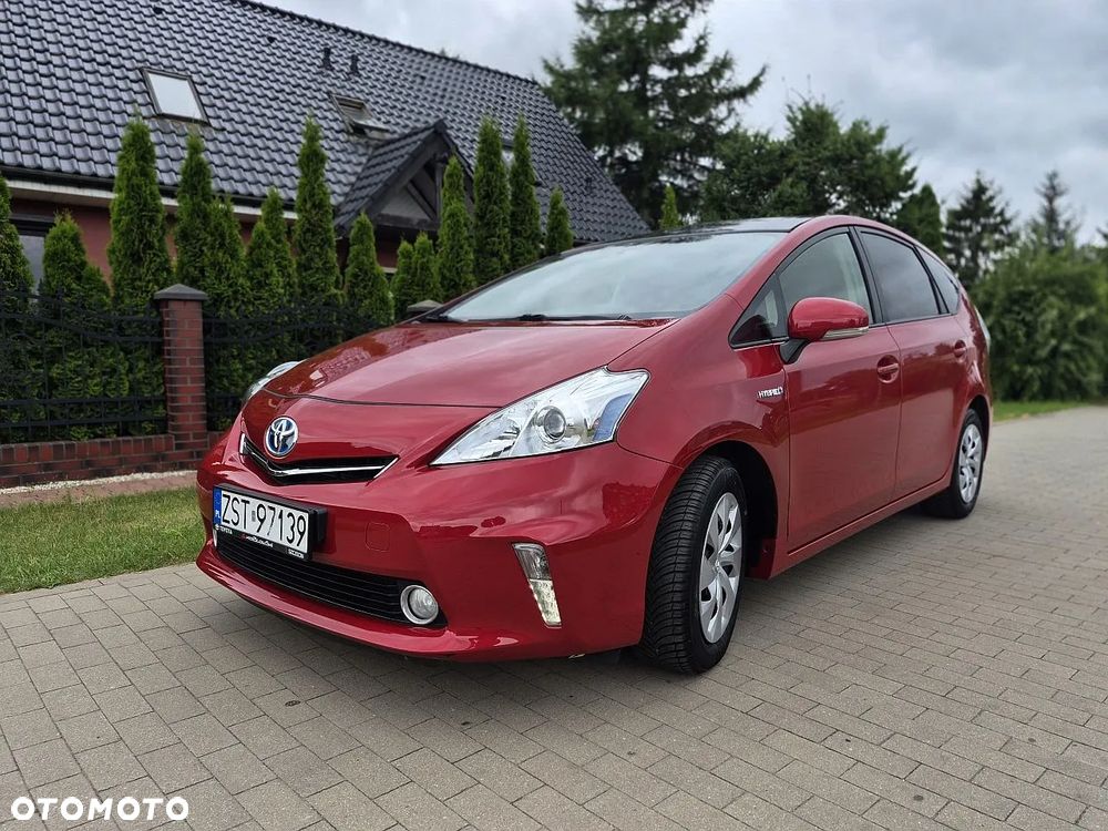 Toyota Prius+ (Hybrid) Life - 2