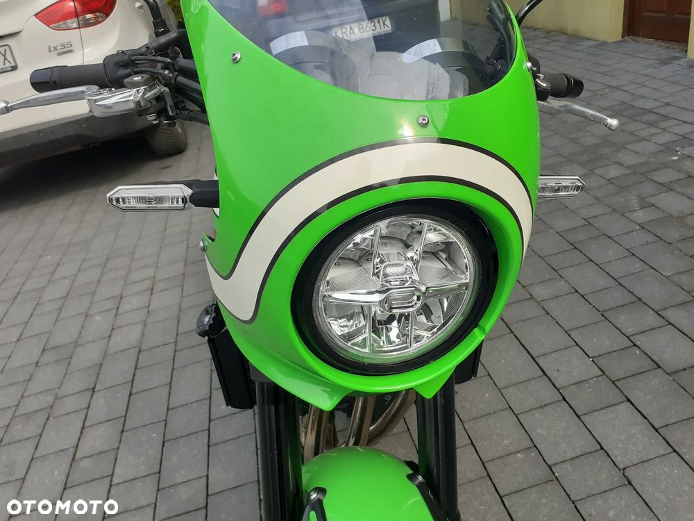 Kawasaki Z 900 RS - 16