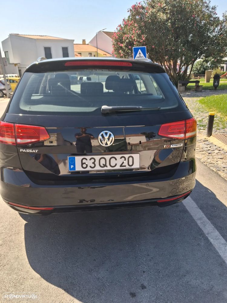 VW Passat Variant 1.6 TDI BlueMotion - 4