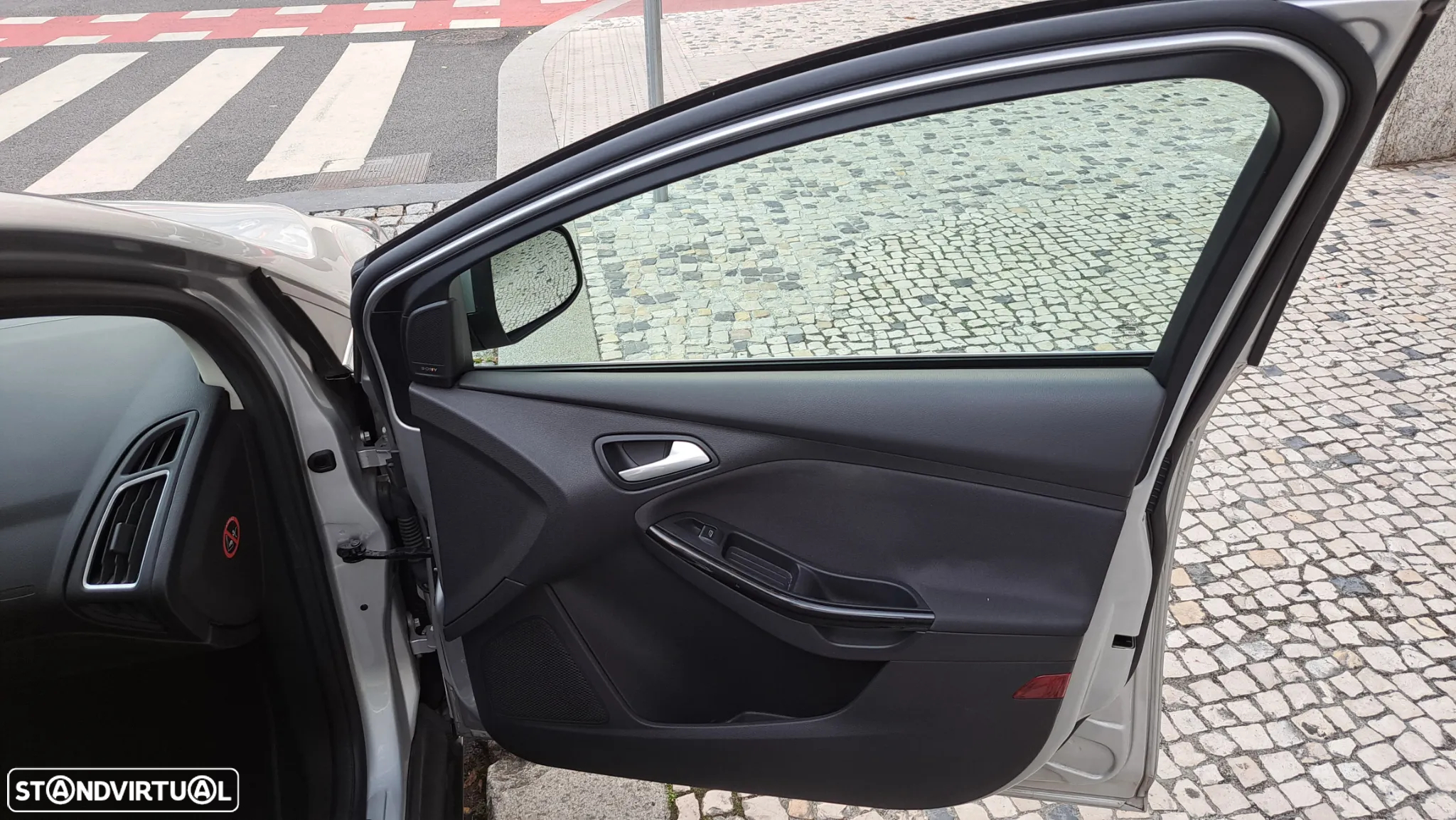 Ford Focus SW 1.5 TDCi Titanium - 23