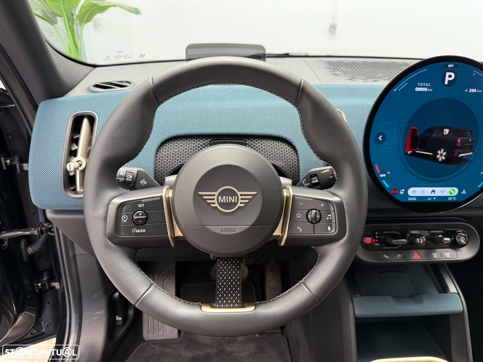 MINI Countryman E Favoured XL - 14