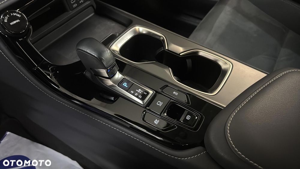 Lexus NX 350h Elegance 2WD - 16