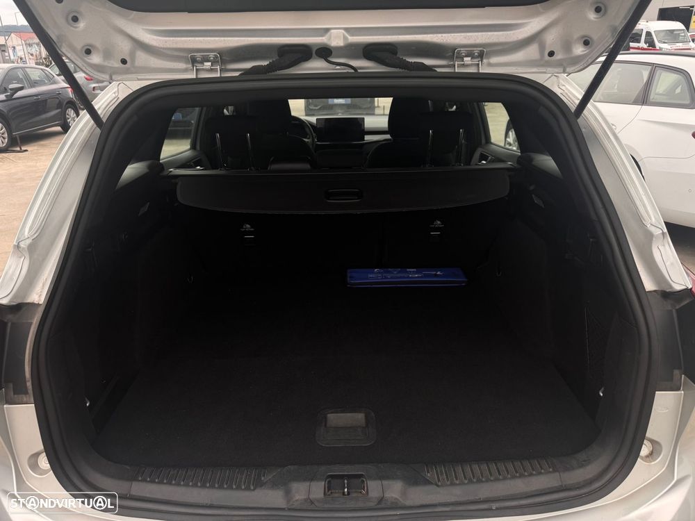 Ford Focus SW 1.0 EcoBoost MHEV ST-Line Aut. - 39