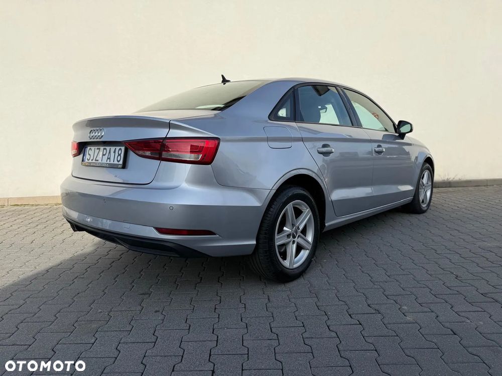 Audi A3 ver-1-0-tfsi-limousine - 7