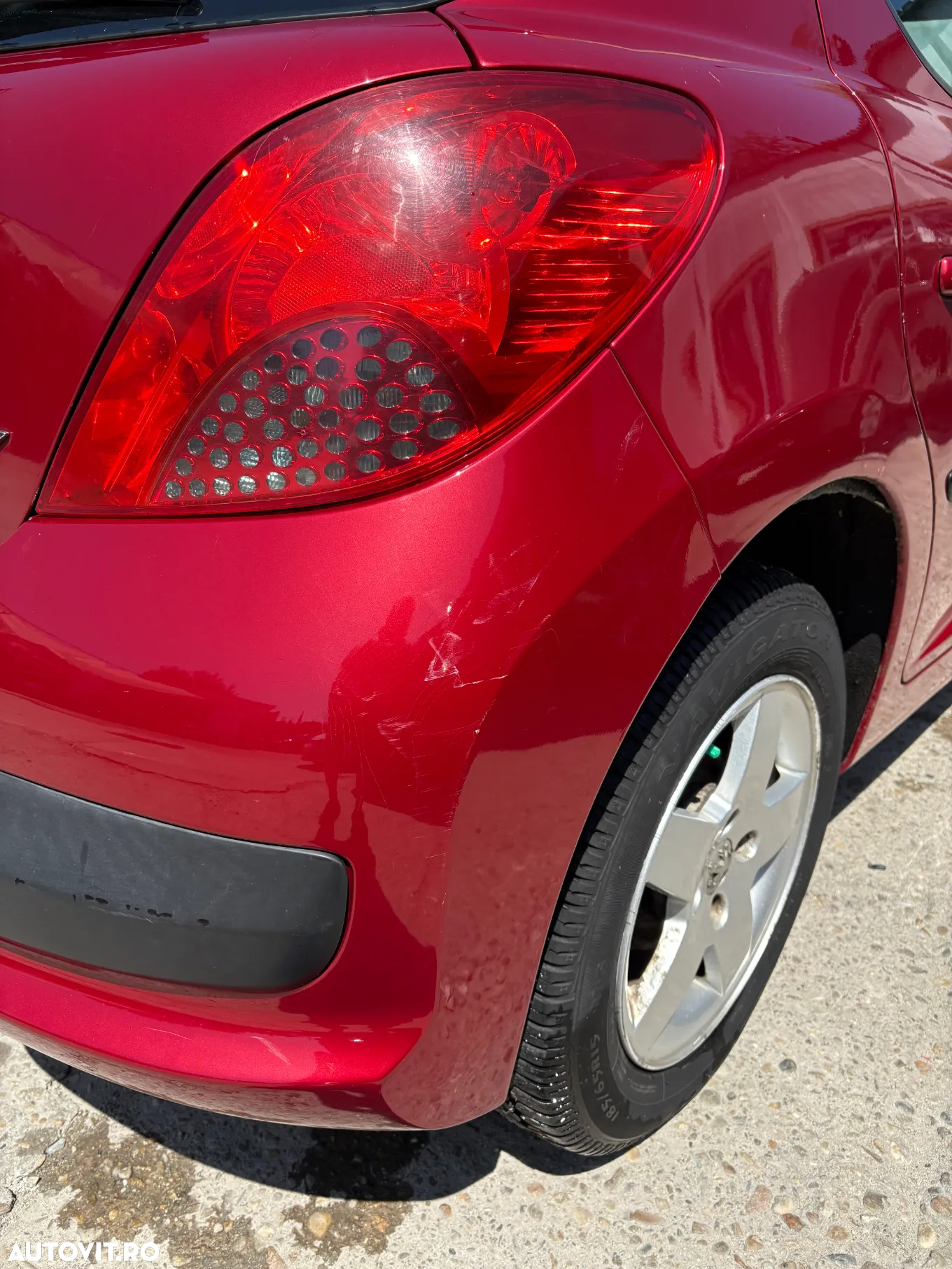 Peugeot 207 1.4E 16V Premium - 9