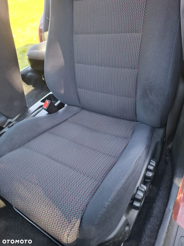Honda Civic 1.4i S - 24
