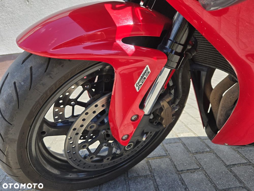 Honda CBR - 5