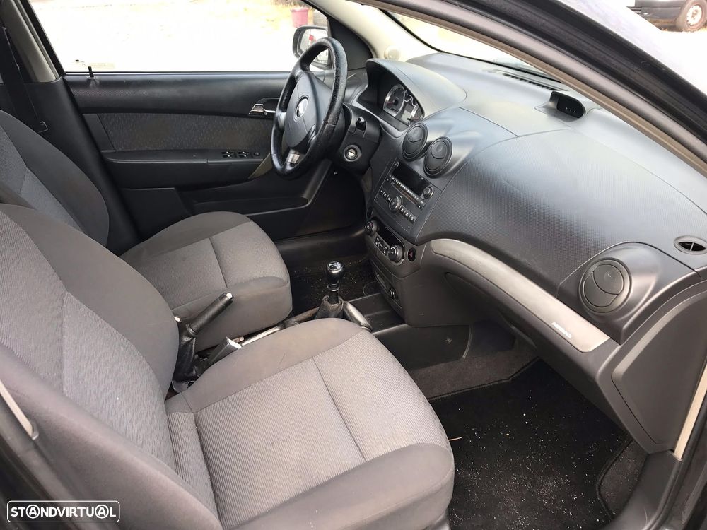 Chevrolet Aveo LT 1.4 16V 2006 - Para Peças - 6