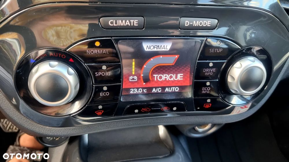 Nissan Juke 1.6 Tekna S&S - 35