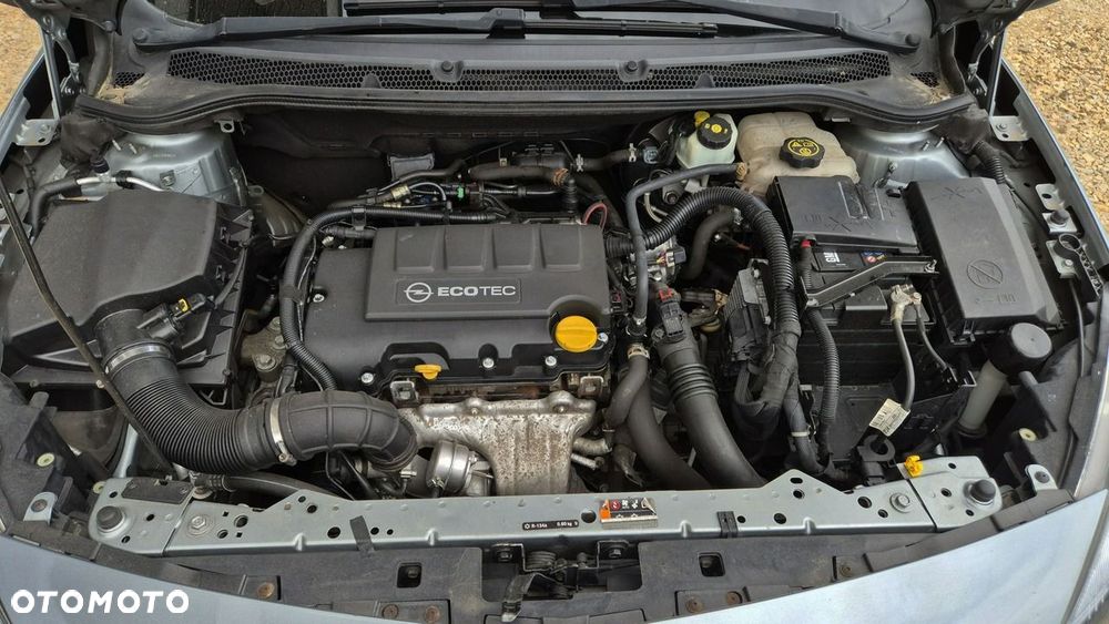 Opel Astra 1.4 Turbo Selection - 7