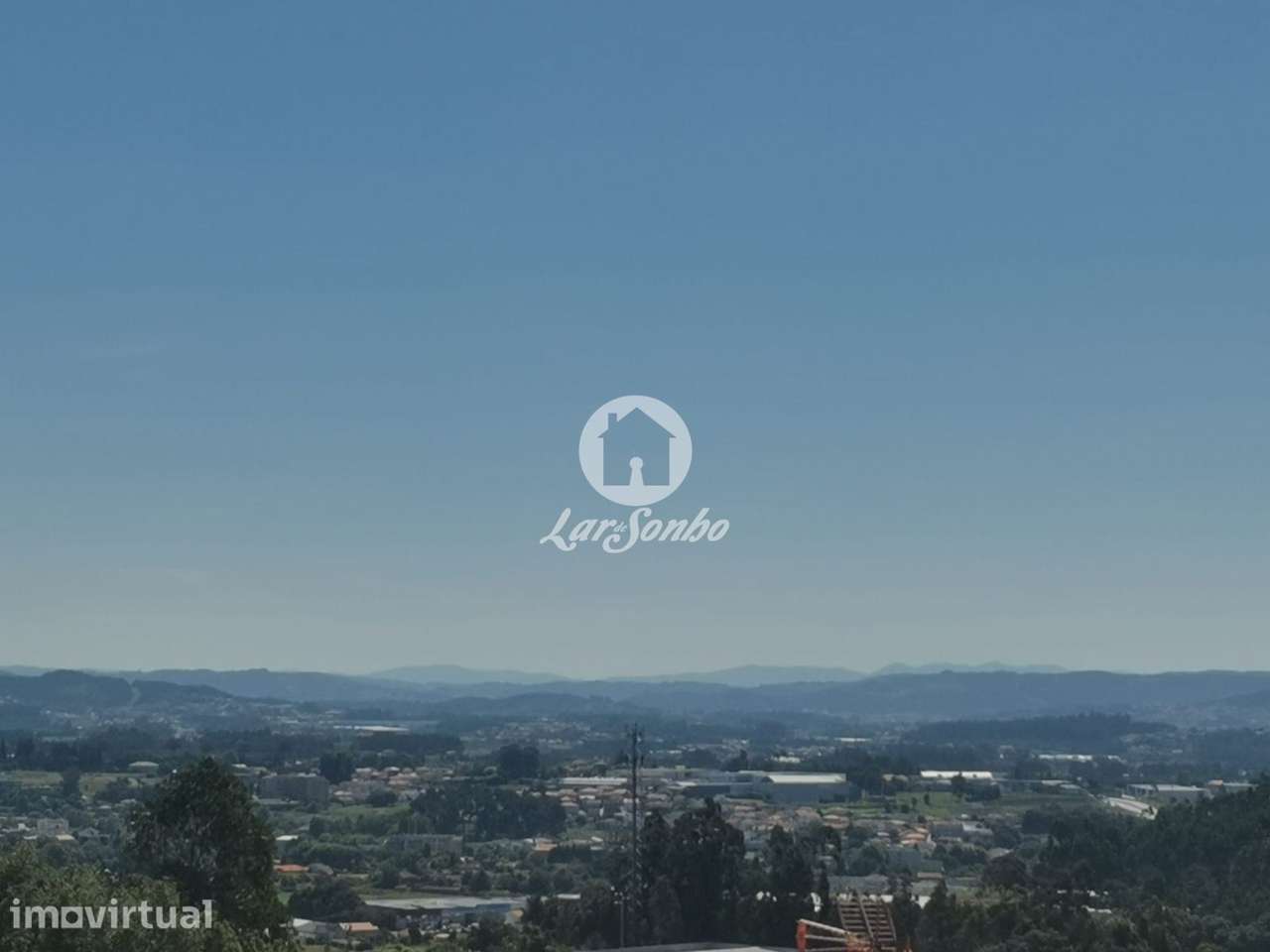 Terreno de construção com 675m2 em Calendário - Grande imagem: 2/11