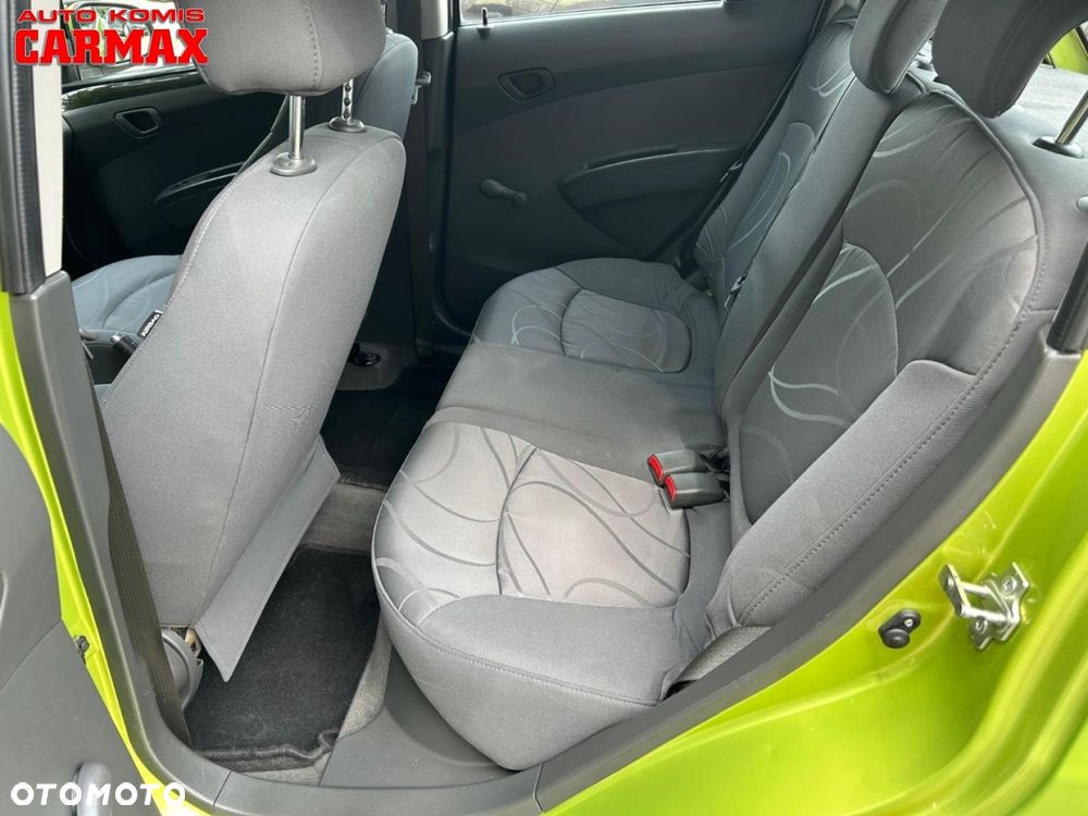 Chevrolet Spark - 16