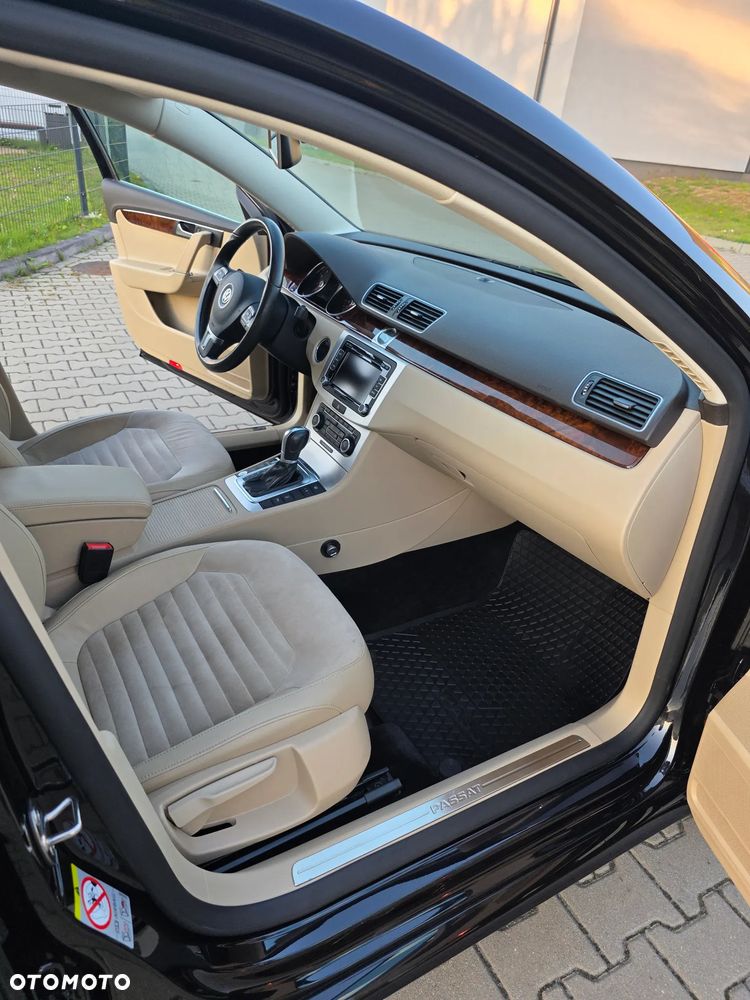 Volkswagen Passat 2.0 TSI Highline DSG - 7