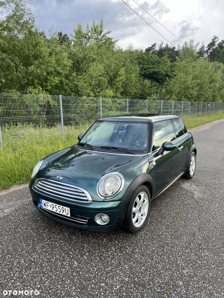 MINI Cooper Standard - 1