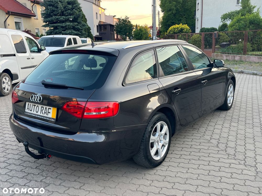Audi A4 Avant 2.0 TDI DPF quattro Ambition - 4