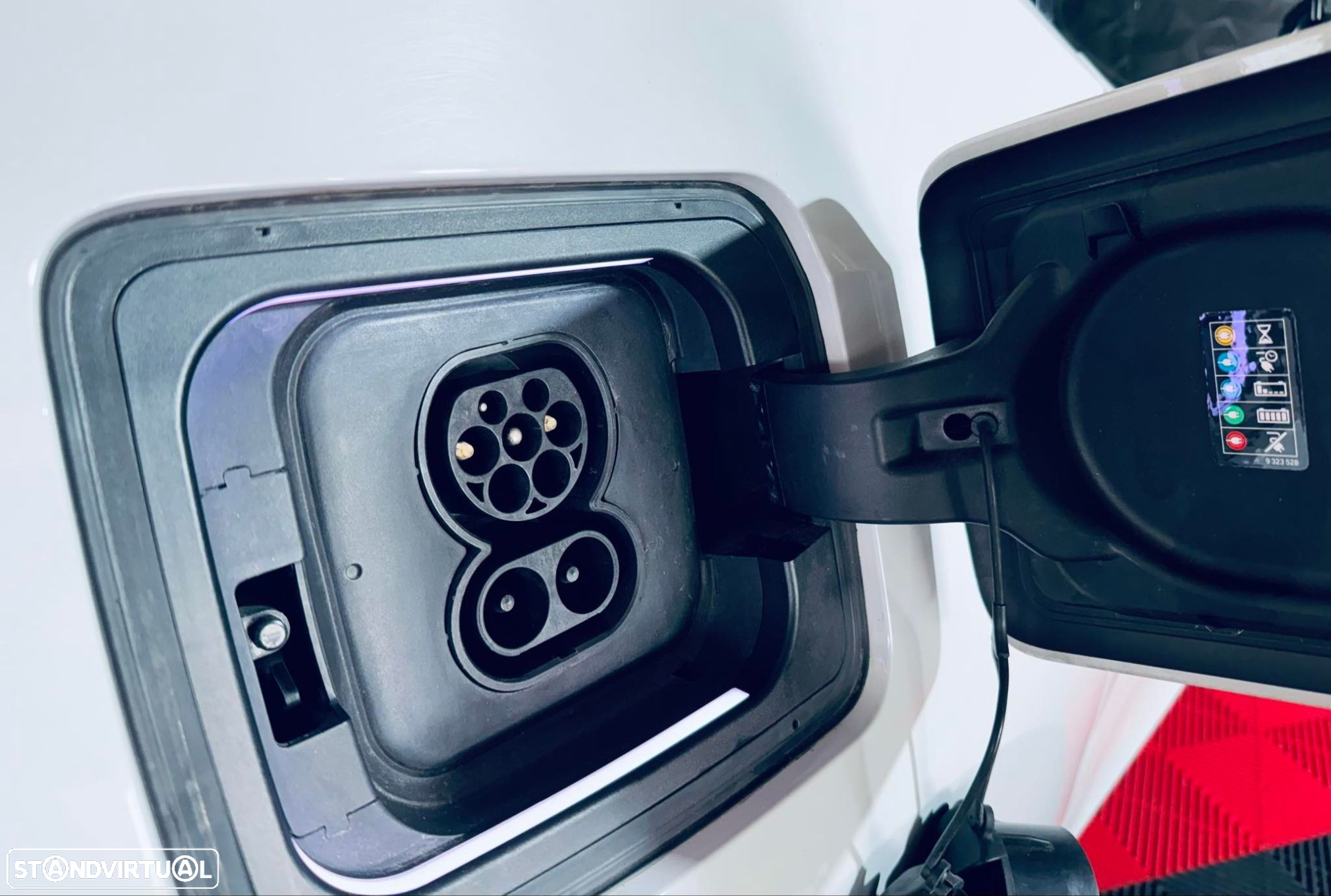 BMW i3 (60 Ah) - 42