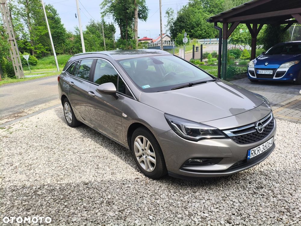 Opel Astra - 25