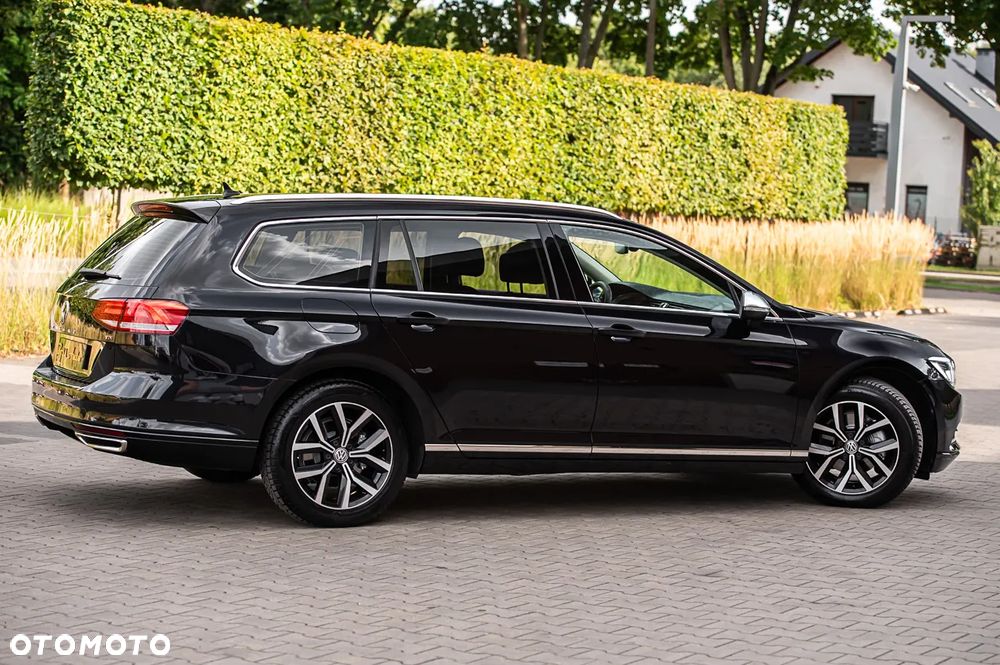 Volkswagen Passat Variant 1.6 TDI SCR DSG Business - 14