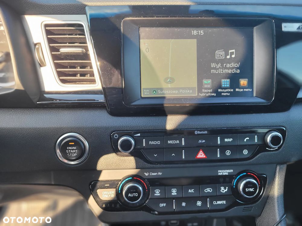Kia Niro 1.6 GDI Hybrid L - 12