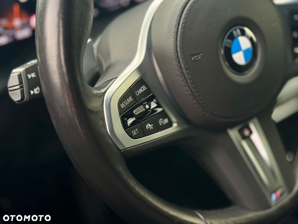 BMW X4 - 15