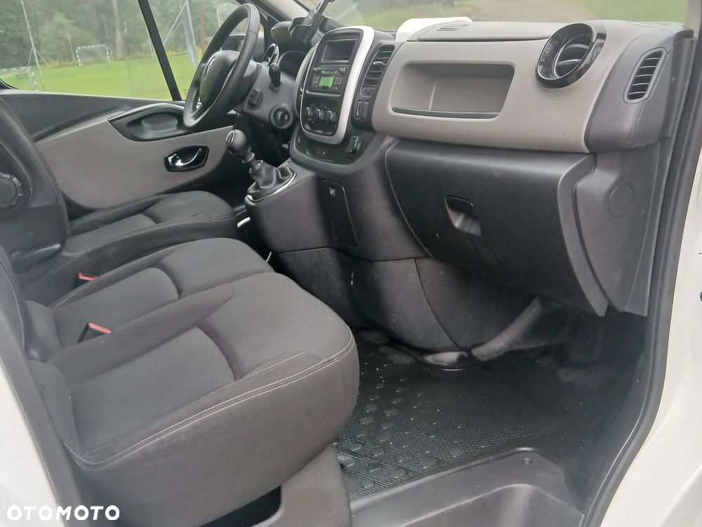 Renault trafic long krajowy 220tyś km - 8