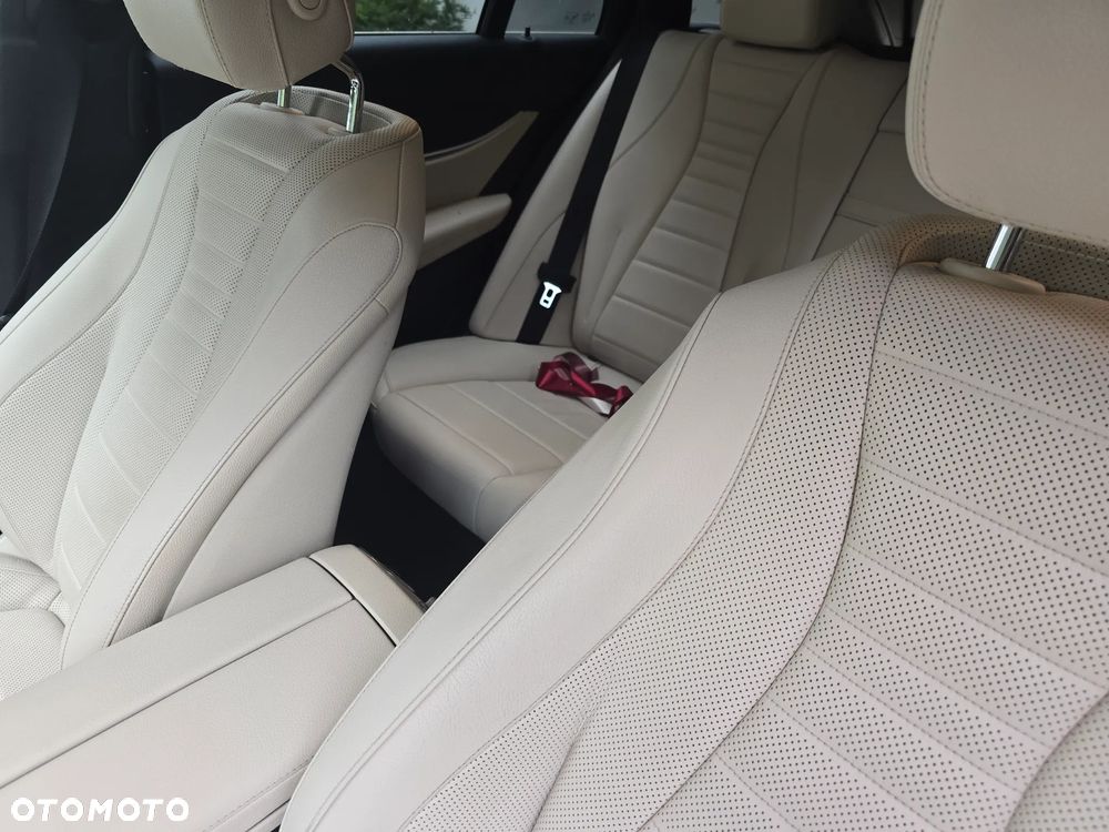 Mercedes-Benz Klasa E 400 d 4-Matic 9G-TRONIC - 7