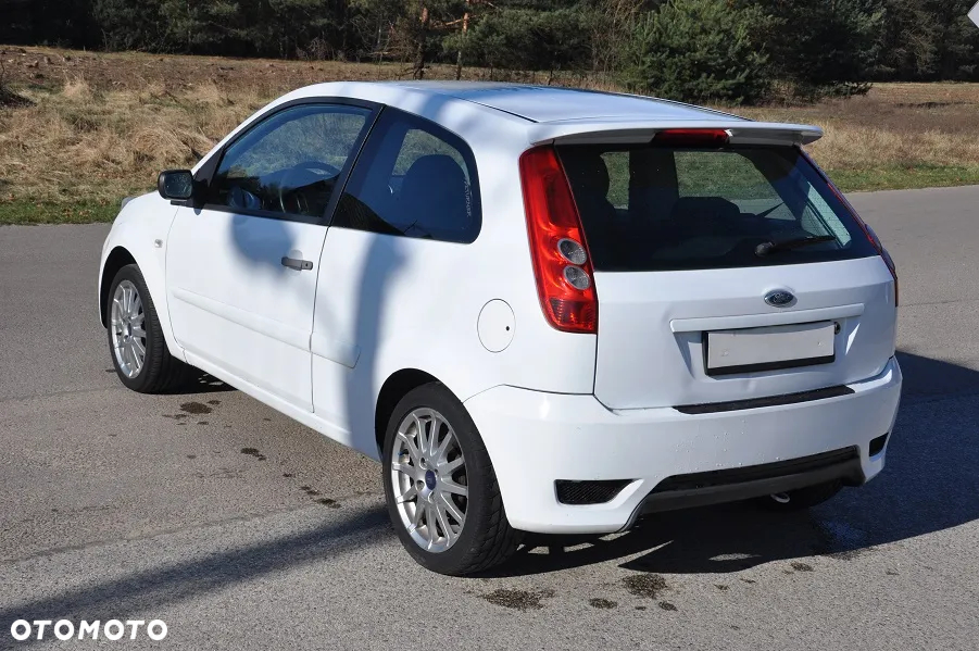 Ford Fiesta - 3