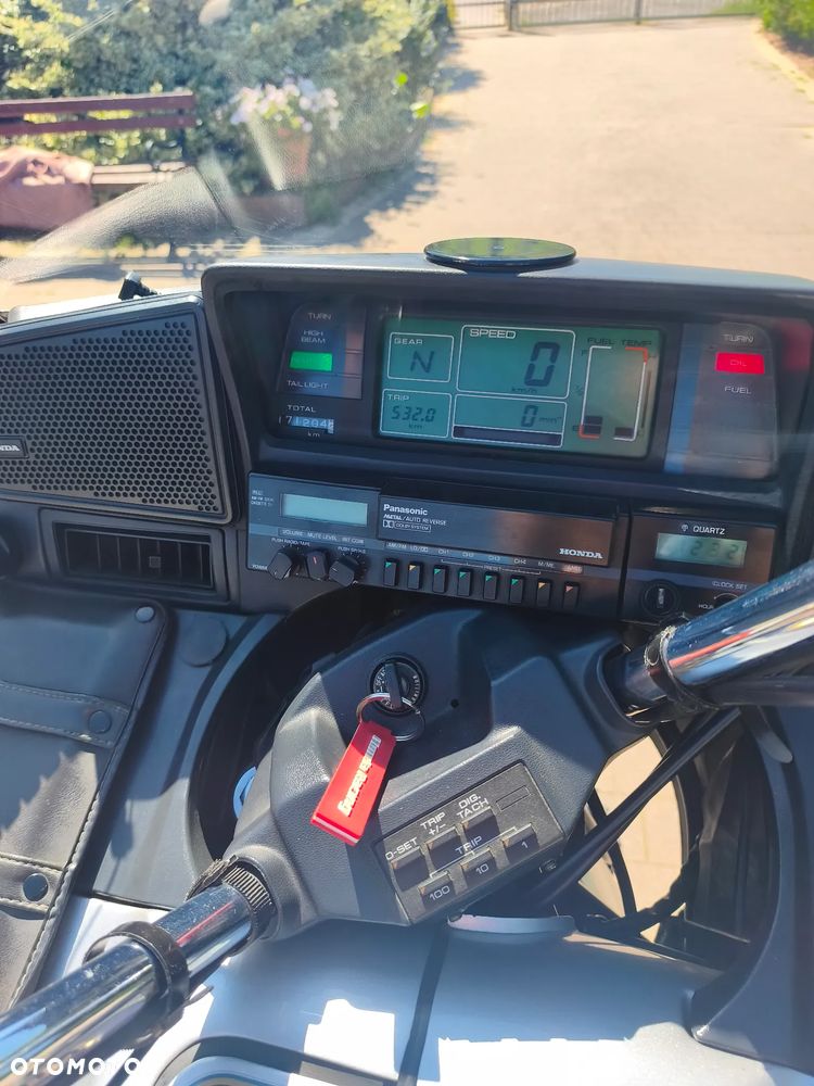 Honda GL - 12