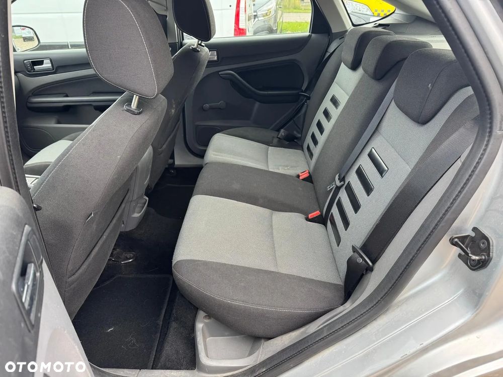 Ford Focus 1.6 Silver X - 9