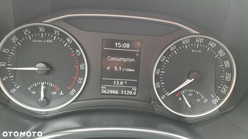 Skoda Octavia 2.0 TDI DPF Ambition - 12