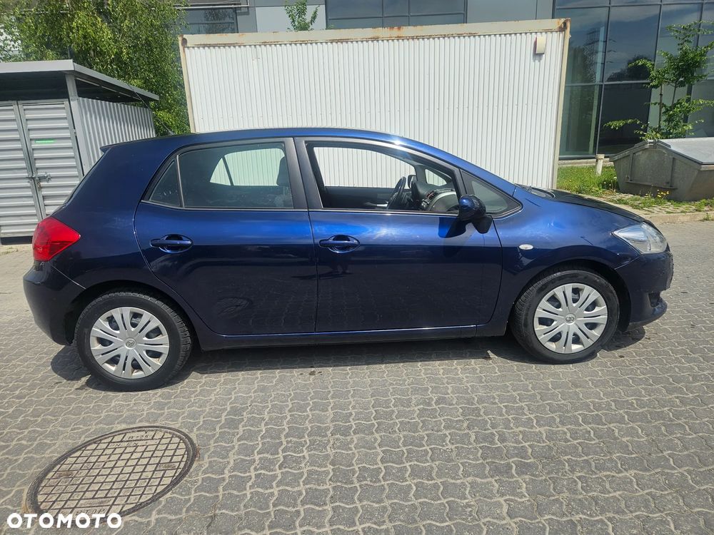 Toyota Auris 1.4 D-4D Premium MM - 23