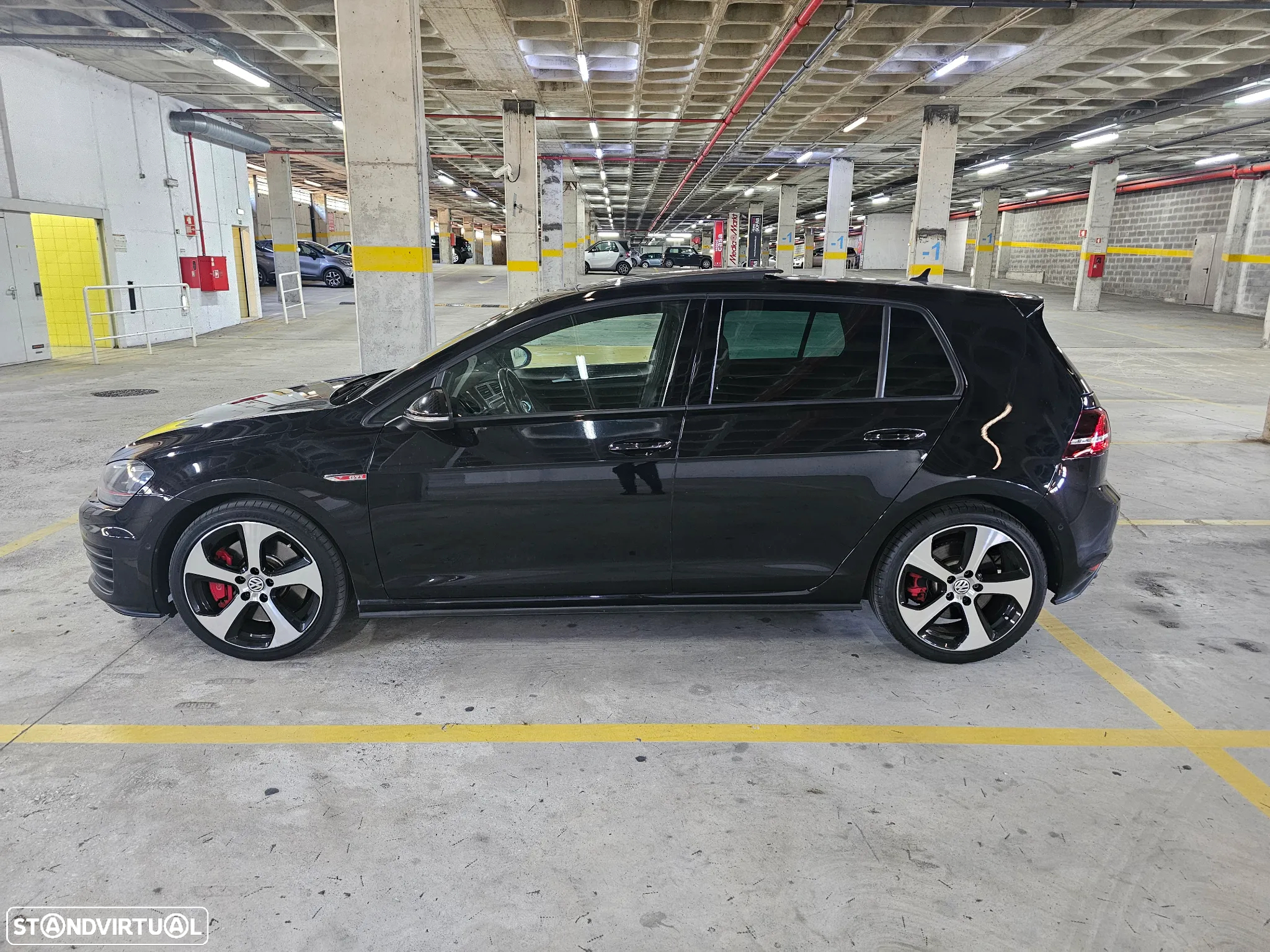 VW Golf 2.0 TSi GTi DSG Performance - 2